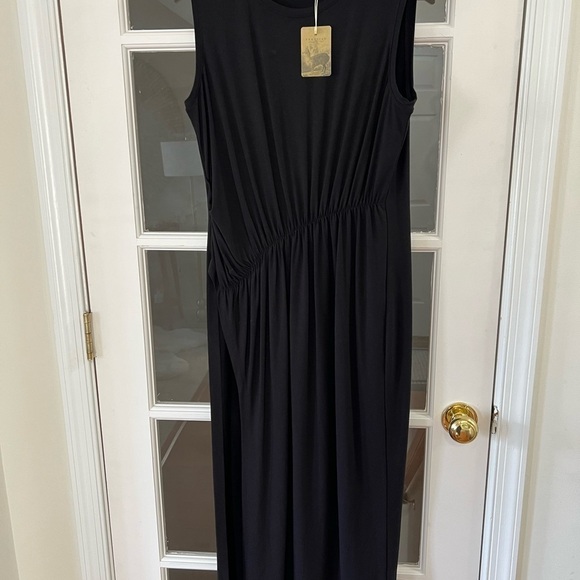 Peruvian Connection Black Knit Sleeveless Twyla
Long Tunic - Size S - NWT - Picture 3 of 7